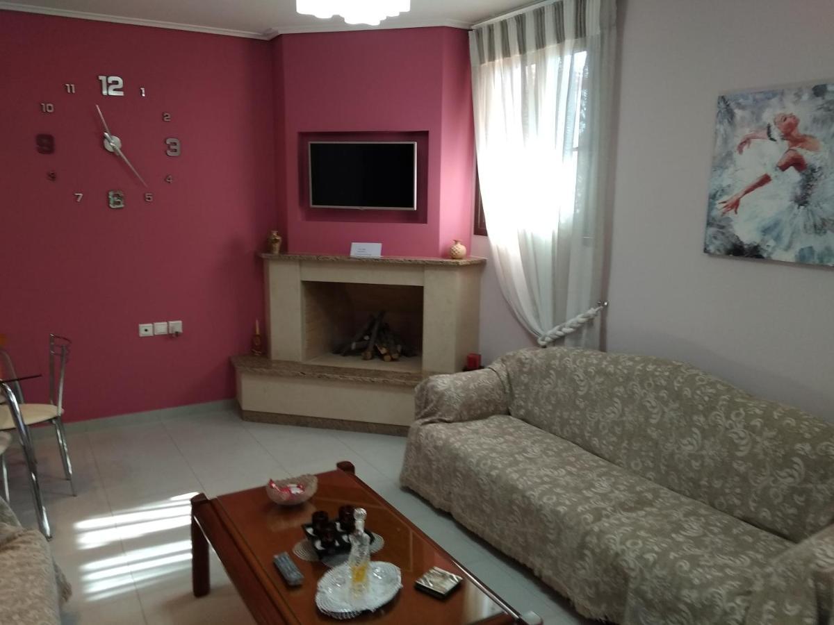 Ήσυχο Σπίτι Στη Ναύπακτο Apartment Nafpaktos Exterior photo
