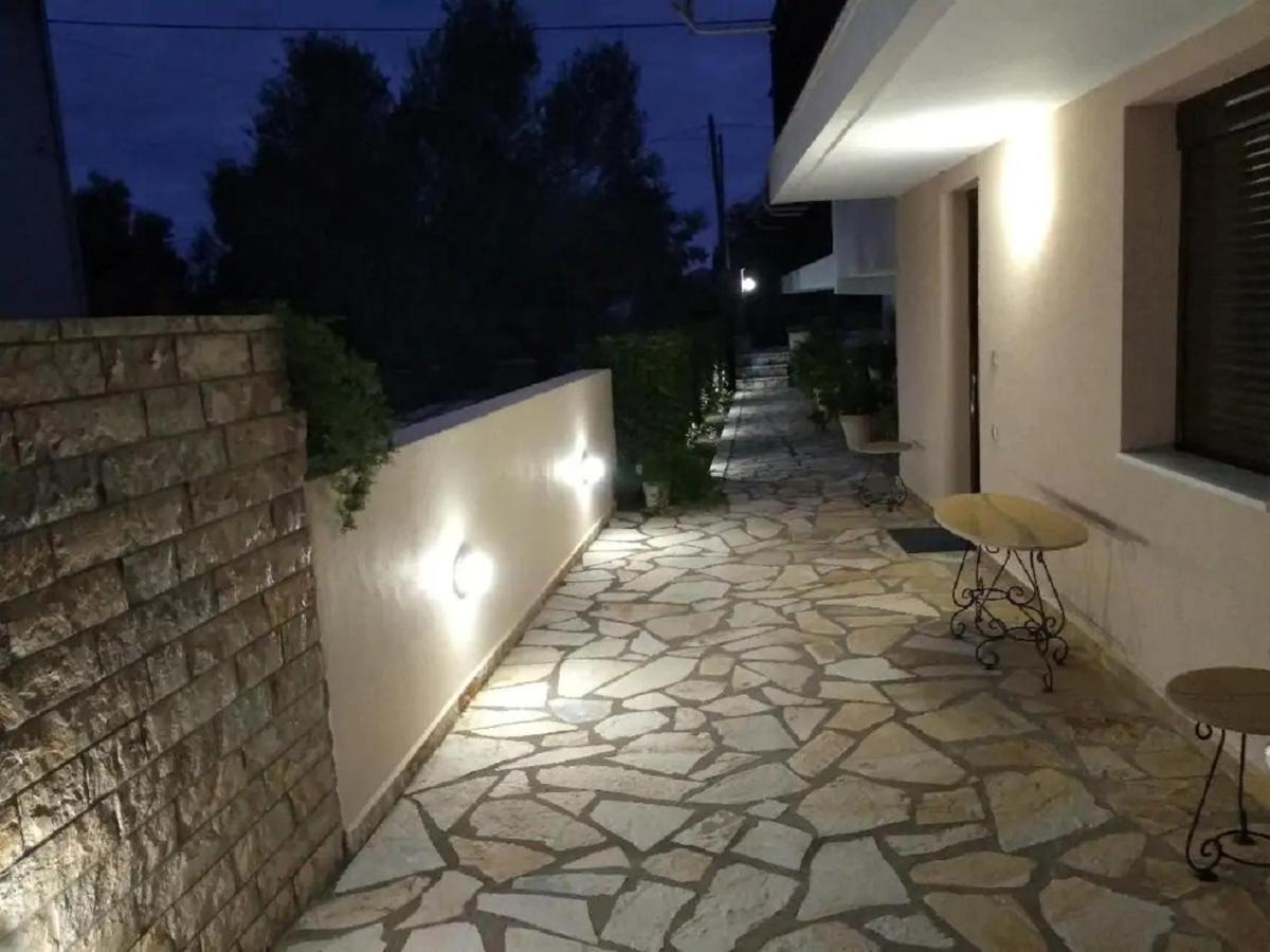 Ήσυχο Σπίτι Στη Ναύπακτο Apartment Nafpaktos Exterior photo